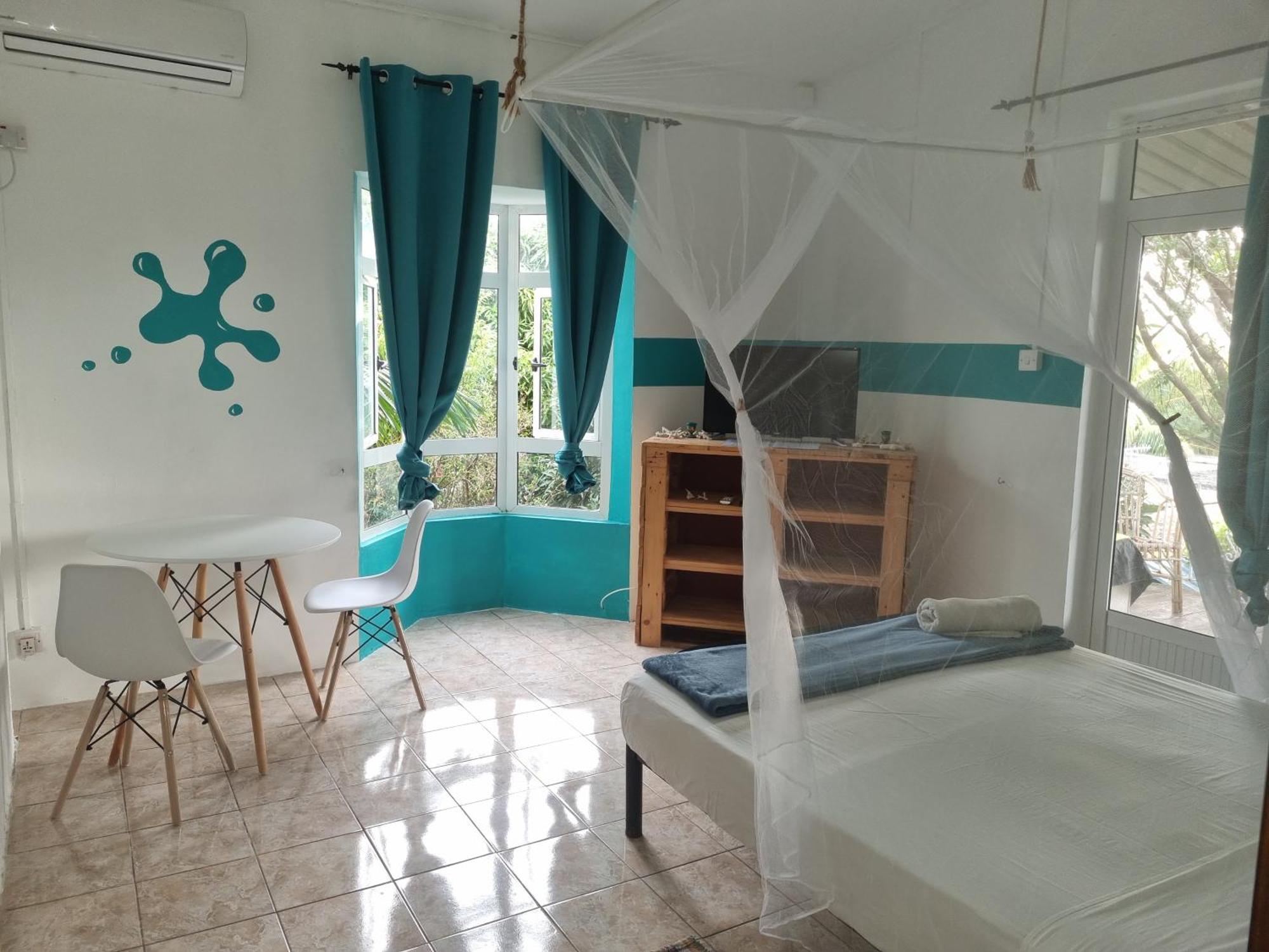 Surf House Hotell La Gaulette Rom bilde